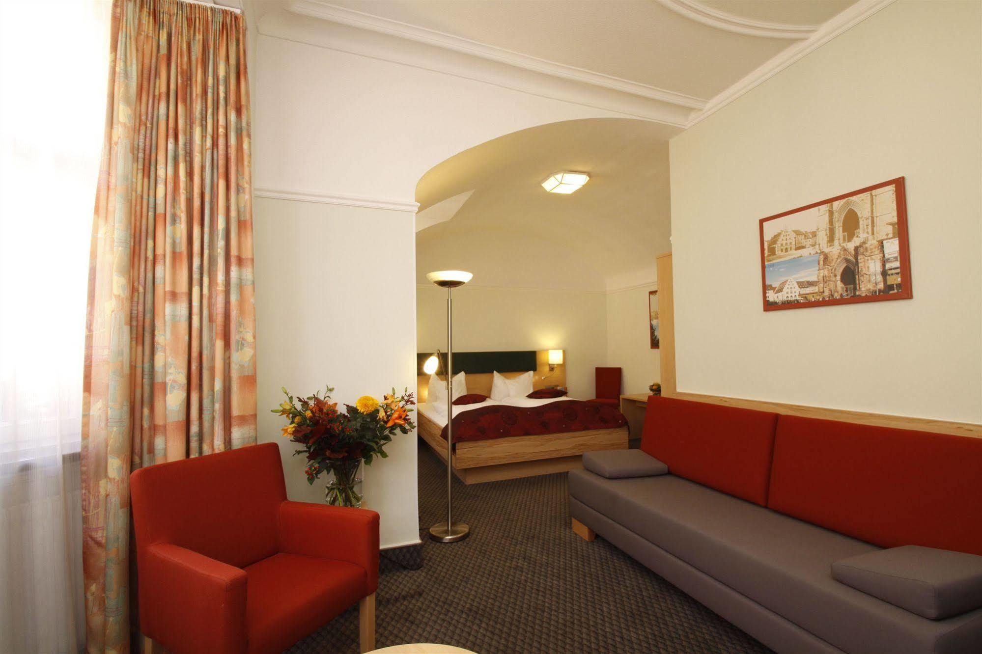 Hotel Barbara Freiburg im Breisgau Kültér fotó